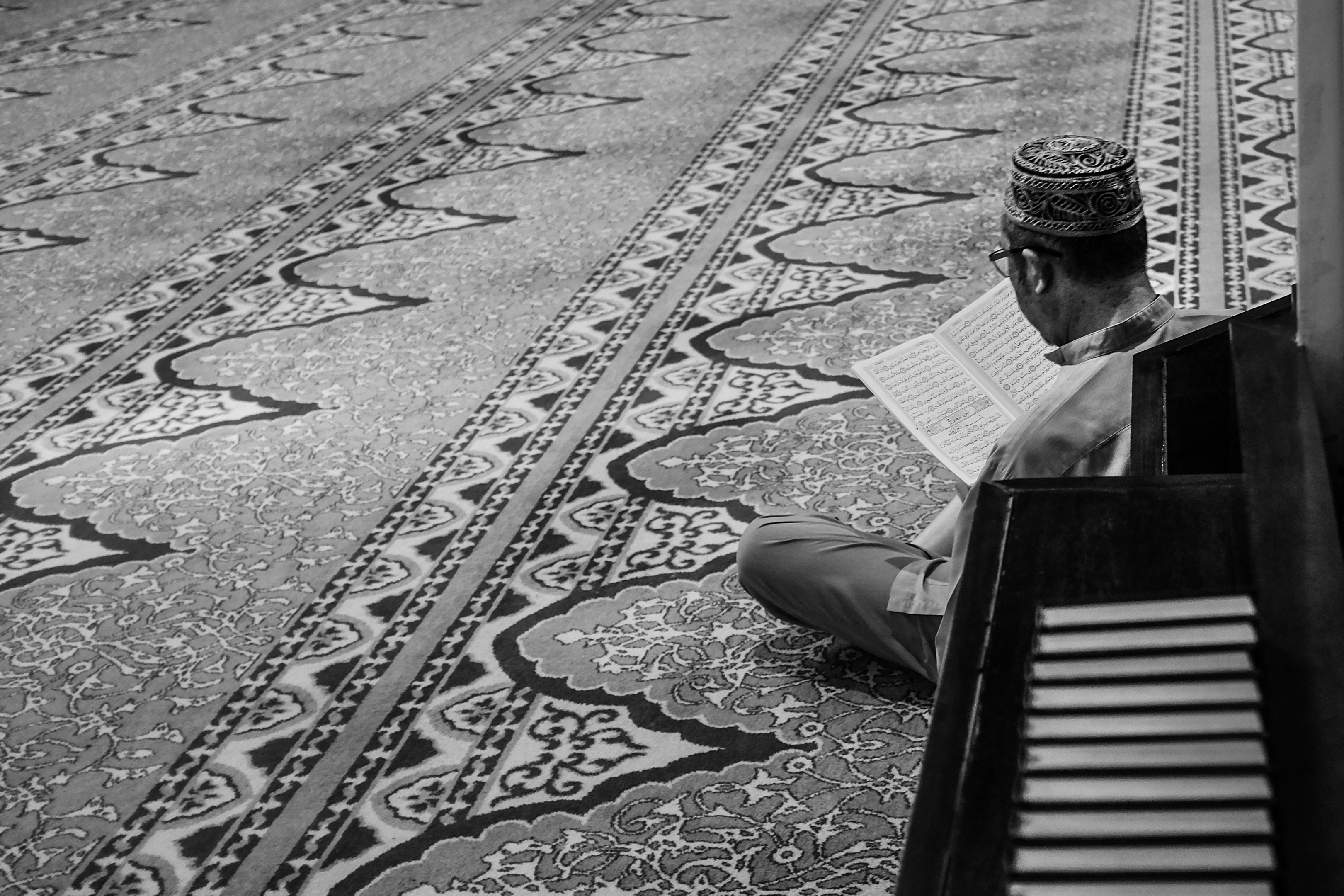 Kuran ile meşgul olmayın